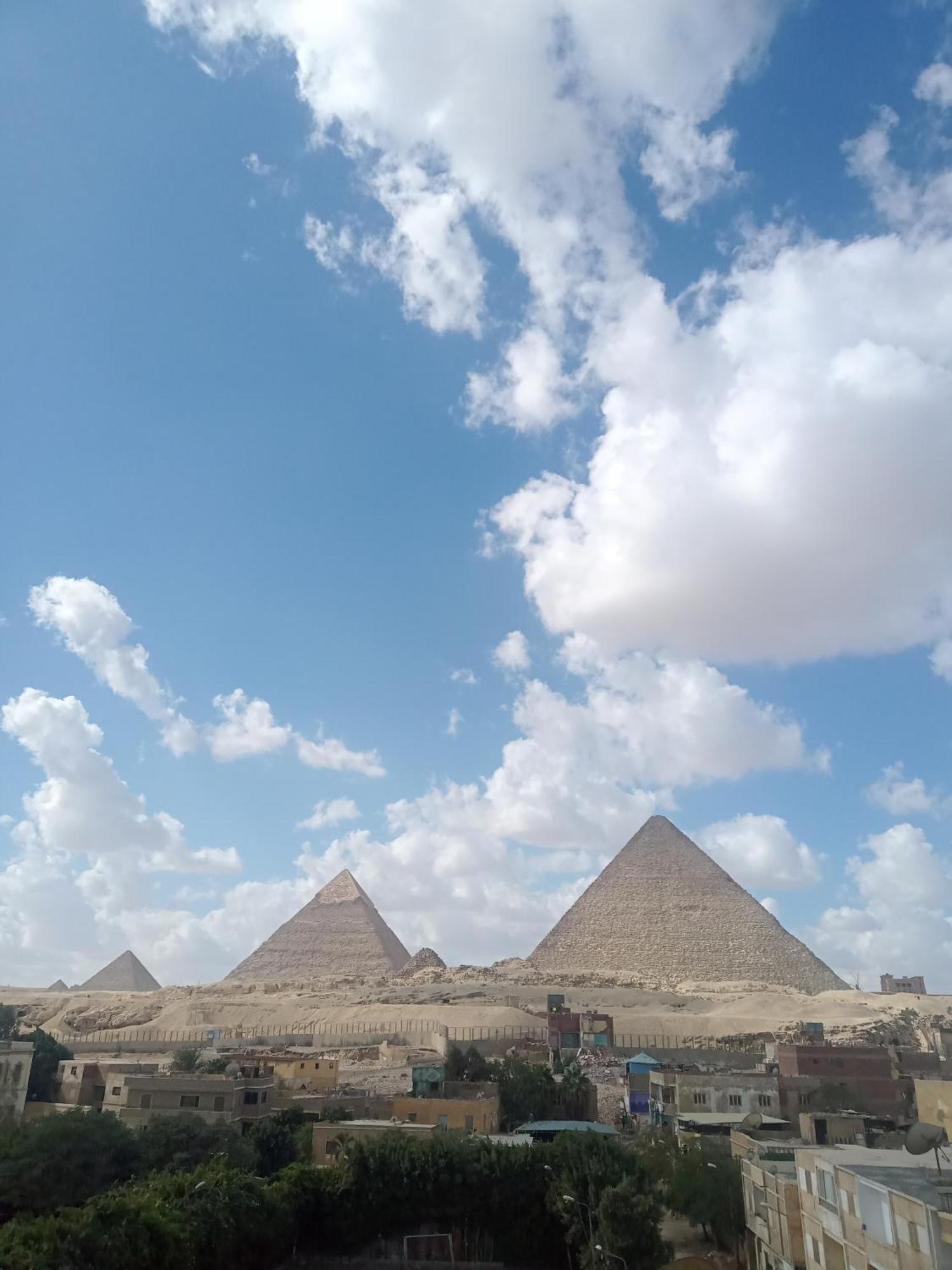 Pyramids Show Hotel Kafret el-Gabal Dış mekan fotoğraf