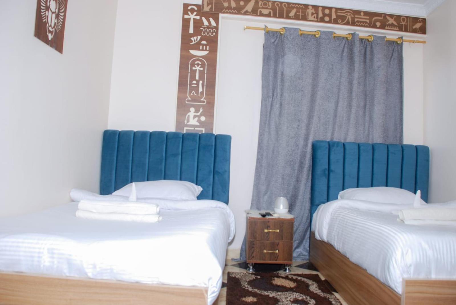 Pyramids Show Hotel Kafret el-Gabal Dış mekan fotoğraf