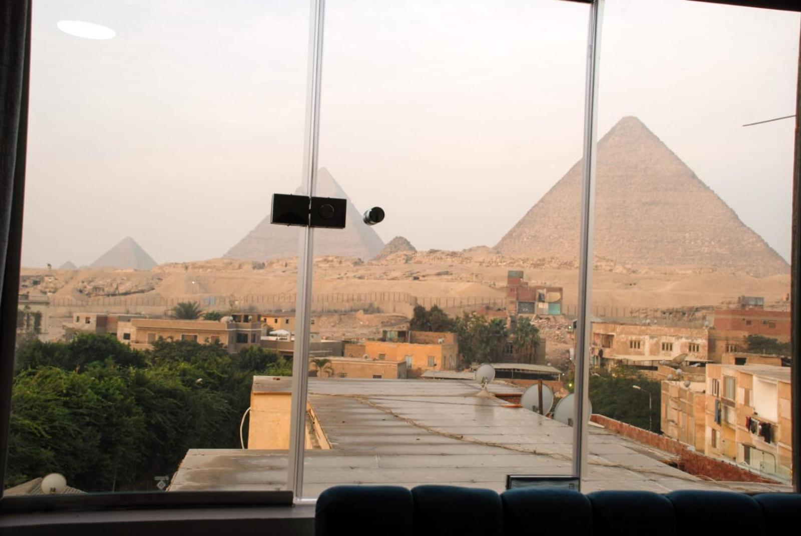 Pyramids Show Hotel Kafret el-Gabal Dış mekan fotoğraf